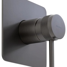 Allen Brau Priority 5.31012-MG для душа и ванны брашированный графит Смеситель 12x12 см, для ванны с душем, Германия - фото 1 - фото 3