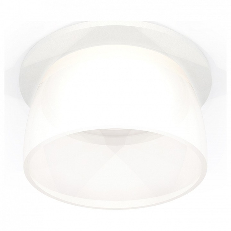 Ambrella Light XC XC6512069 Встраиваемый светильник Россия - фото 1 Ambrella Light XC XC6512069 Встраиваемый светильник Россия - фото 1