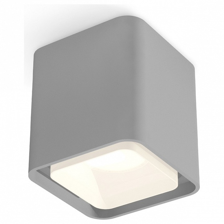 Ambrella Light XS XS7842010 Точечный светильник 9,5x9,5 см, Россия - фото 1 Ambrella Light XS XS7842010 Точечный светильник 9,5x9,5 см, Россия - фото 1