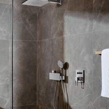 Hansgrohe Raindance E 26238340 Черный шлифованный хром Верхний душ 69x30x10,5 см, Германия - фото 1 - фото 4