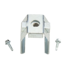 Хоммет ХМ9040001 Установочный элемент для крепления резьбовых шпилек M10 к профилю Хомут-переходник Россия - фото 1 - фото 1