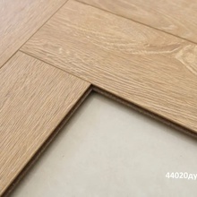 KronParket Herringbone 44020 Дуб Авиньон Ламинат 60x10x1,2 см, Германия - фото 1 - фото 3