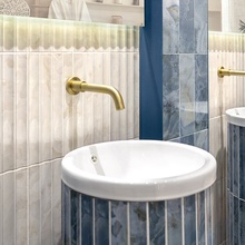 Mainzu Chloe 10x30 см, керамика, Испания, под оникс - фото интерьера 1 - фото 4