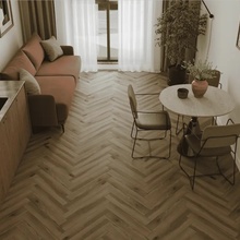 Norland Elegant Herringbone Strong LF304-40 Дуб Лира Ламинат 60x10x1,2 см, Россия - фото 1 - фото 2