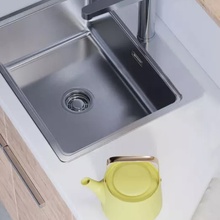 Omoikiri Amadare 4993718 Нержавеющая сталь 55х50 Мойка кухонная 50,5x55x20 см, Япония - фото 1 - 2 Omoikiri Amadare 4993718 Нержавеющая сталь 55х50 Мойка кухонная 50,5x55x20 см, Япония - фото 1 - фото 2