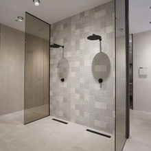 Porcelanosa Marbella 31,6x90, для ванной, керамика, стиль: современный, цвет: серый, Испания, под бетон - фото интерьера 1 - фото 2