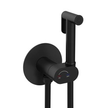 Stworki Вестерос S26150BK Матовый черный Смеситель с гигиеническим душем для душа, Россия - фото 1 - фото 1