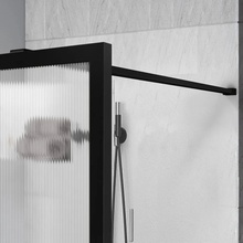 Vincea Walk-In VSW-1HP110FLB Рифленое стекло/Матовый черный 110 Душевая перегородка 0,8x110x200 см, Италия - фото 1 - фото 4