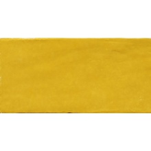 plitka zheltaya na fartuk dlya kuhni